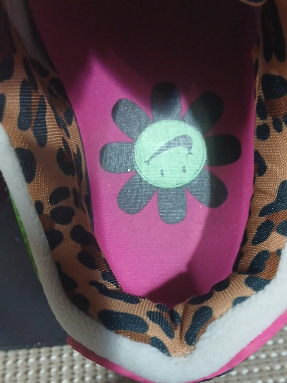 Nike Air Max '90 LX 'Daisy Leopard Iridescent' Womens Size-7 ,LIKE NEW!